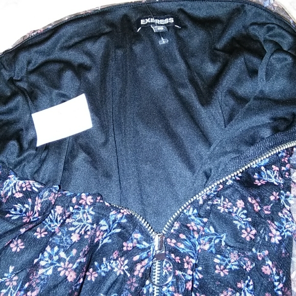 Strapless Netted Ruched Zip Front Top - Picture 3 of 7